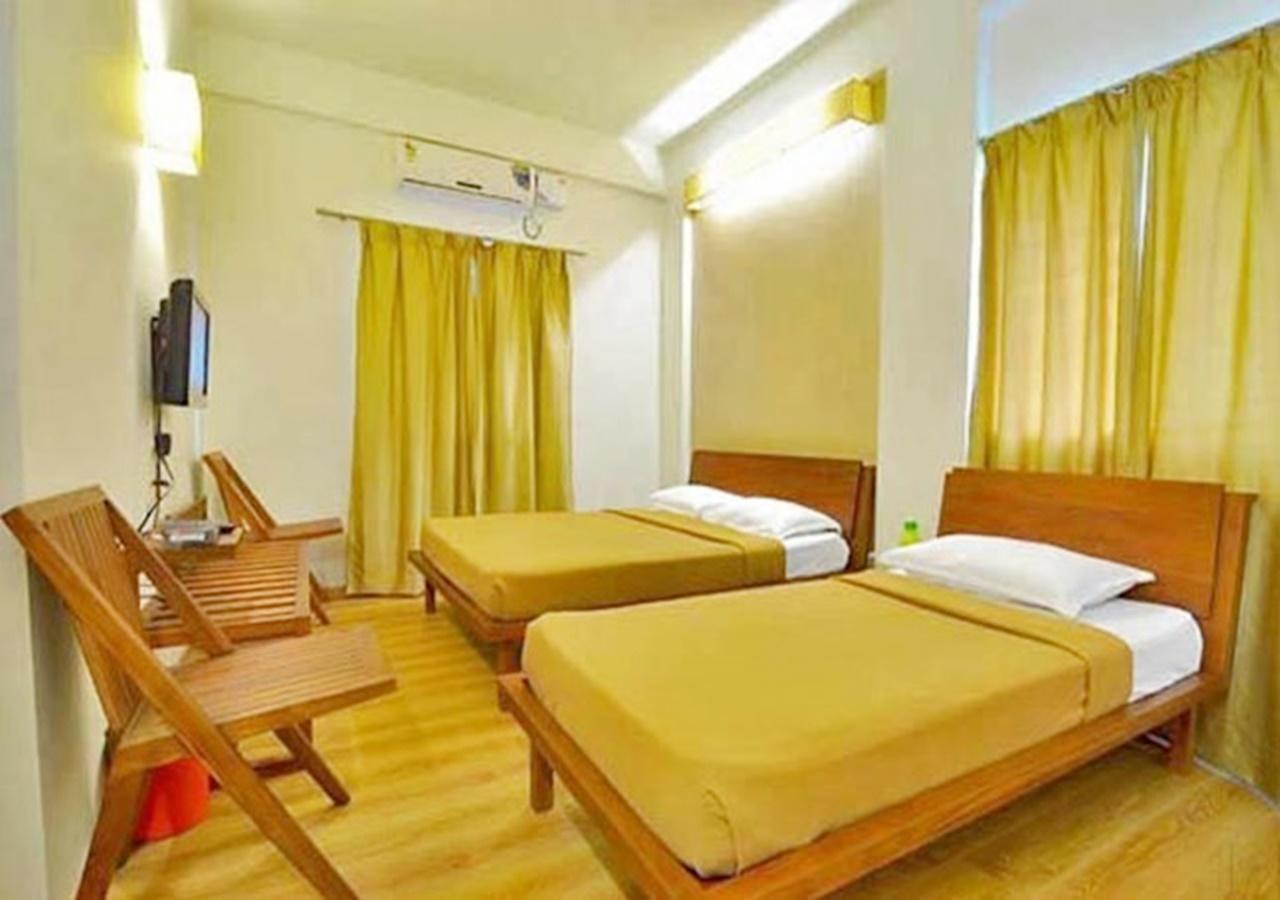 Hotel Holiday Home Bangalore Exterior foto